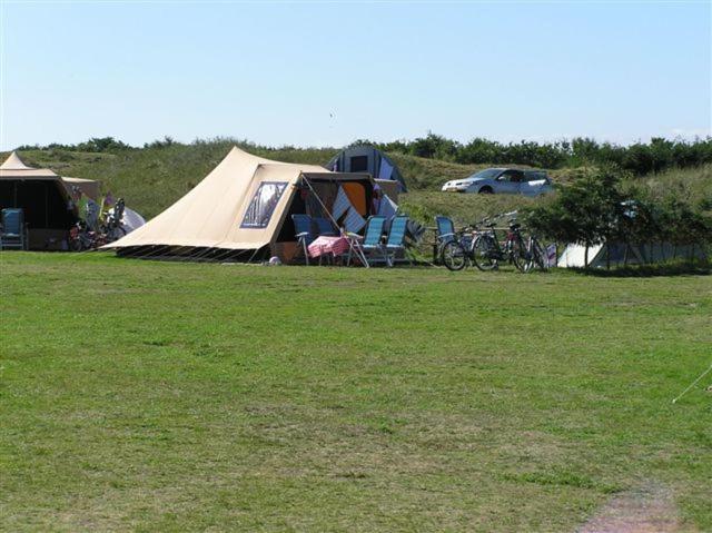 Ameland Tentenverhuur ネス エクステリア 写真